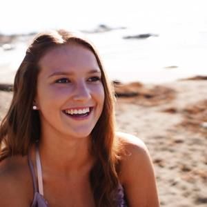 Meet your Posher, Brooke